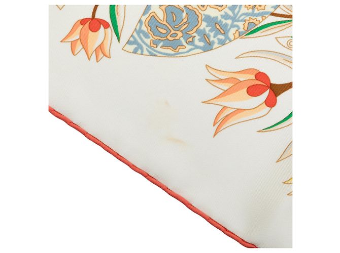 Pañuelo de seda Hermès White Fleurs et Papillons de Tissus 90 Blanco - vista 7