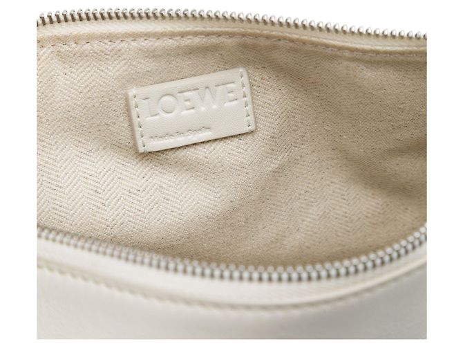 LOEWE Mini Bolsa Hobo Hammock em couro branco Fora de branco - vista 5