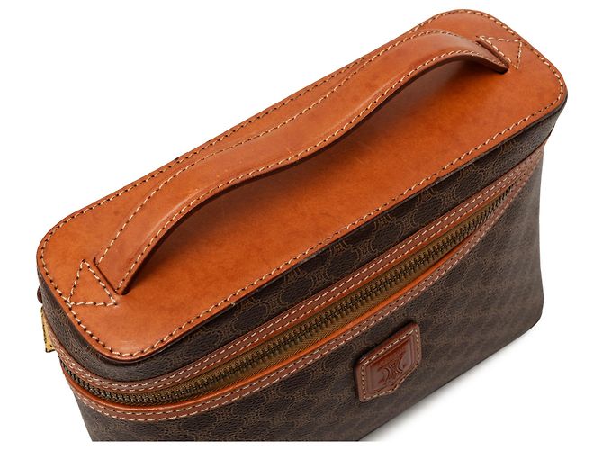 Céline Bolsa de Maquilhagem Celine Brown Macadam Coated Canvas Marrom - vista 6