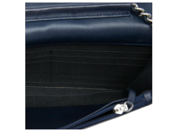 Chanel Blue Quilted Lambskin Boy Wallet On Chain Blu navy - vista 4