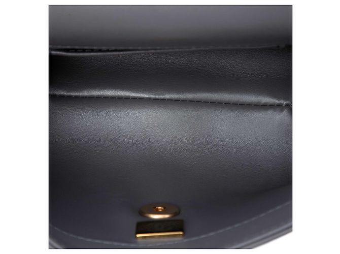 Chanel Gray Paris Manchester Small Quilted Lambskin Faux Pearl Flap Marrone Grigio antracite - vista 4