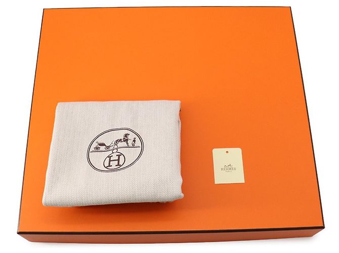 Hermès Saco Tote Hermes Garden TPM Dourado - vista 17