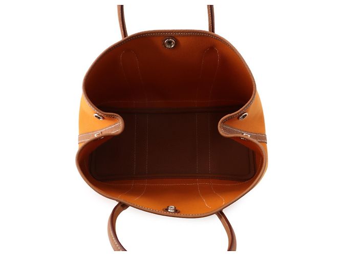 Hermès Saco Tote Hermes Garden TPM Dourado - vista 5