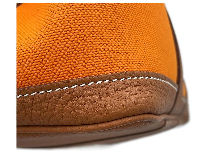 Hermès Saco Tote Hermes Garden TPM Dourado - vista 8