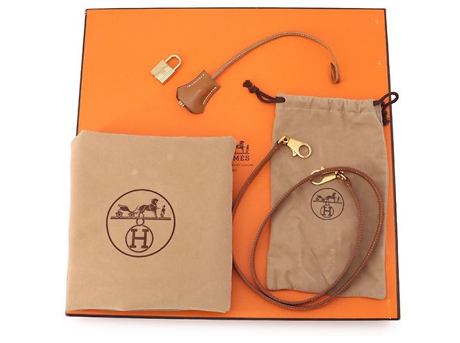 Hermès Hermes Kelly 32 Handtasche in Gold Golden - Ansicht 16