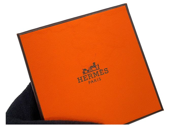 Hermès Orecchini a lobo Hermes O'Kelly Gold Metal and Swift Leather D'oro - vista 9