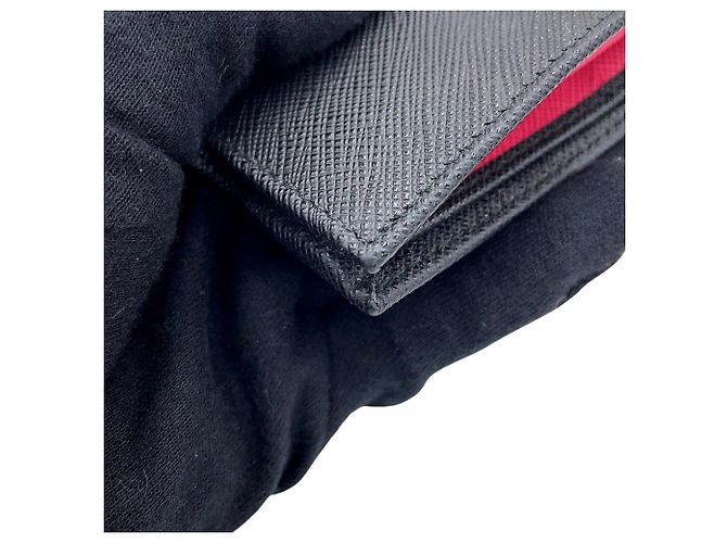 Prada Bi-Fold Geldbörse aus Saffiano Leder Schwarz Rot - Ansicht 7