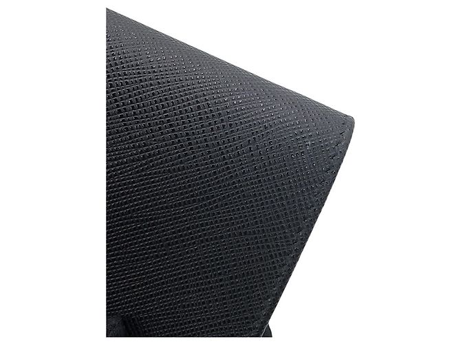 Prada Bi-Fold Geldbörse aus Saffiano Leder Schwarz Rot - Ansicht 8