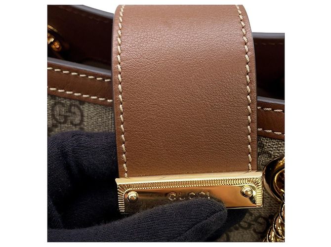 Padlock Borsa a tracolla Gucci GG Supreme con lucchetto Marrone Beige - vista 6