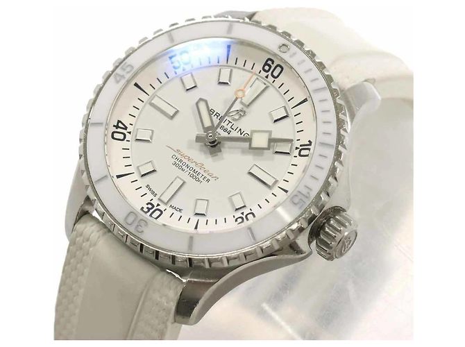 Breitling Superocean Automatic 36 Uhr für Jungen - Ansicht 7