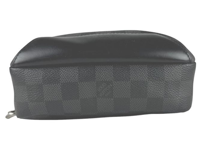 Sac Avenue Sling Louis Vuitton Damier Graphite Noir - vue 4