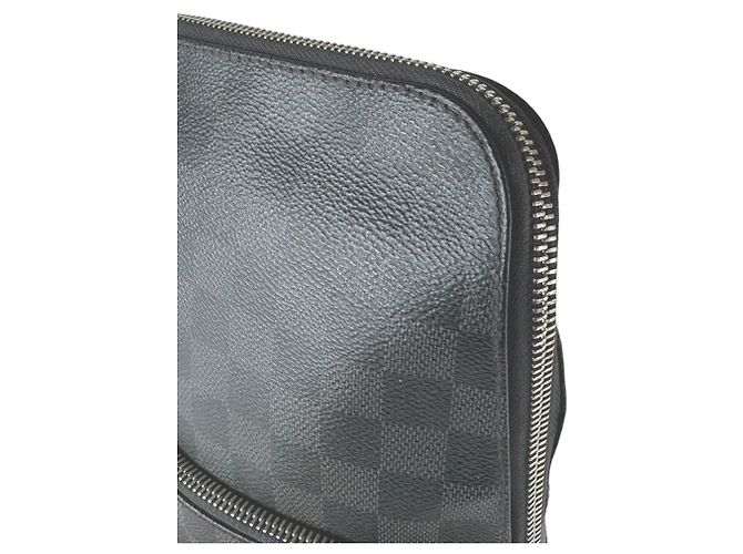 Sac Avenue Sling Louis Vuitton Damier Graphite Noir - vue 7