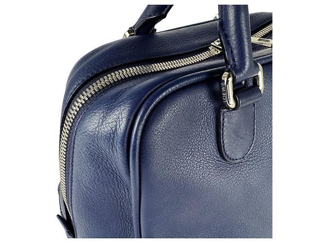 Borsa a tracolla in pelle Loewe Amazona 75 Blu navy - vista 7