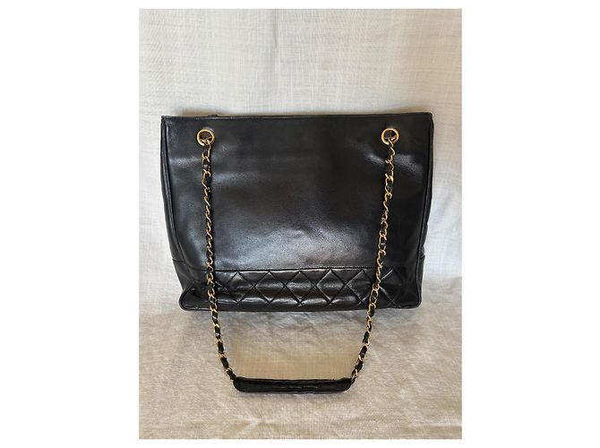 Chanel gesteppte mattschwarze Leder-Shopper-Tasche - Ansicht 2