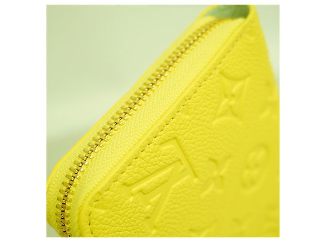 Portafoglio Zippy Louis Vuitton Monogram Empreinte Giallo - vista 5