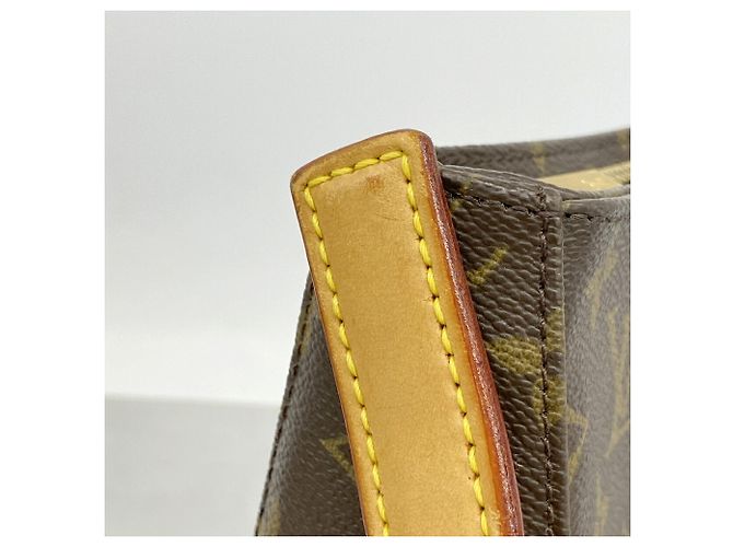 Bolso de hombro Louis Vuitton Monogram Looping MM Castaño - vista 10
