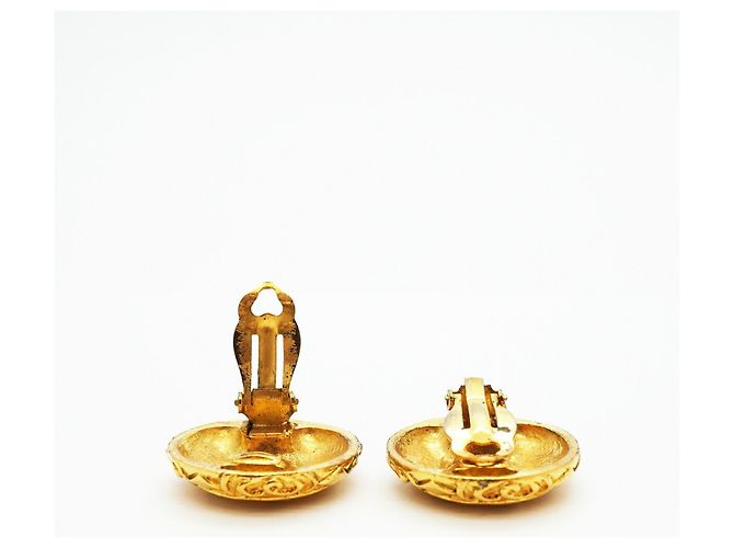 Chanel Gold Plated Clip Earrings Golden - view 3