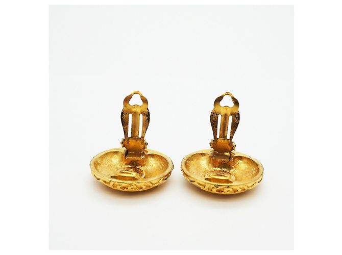 Chanel Gold Plated Clip Earrings Golden - view 8