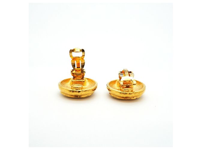 Orecchini a clip Chanel Gold D'oro - vista 3