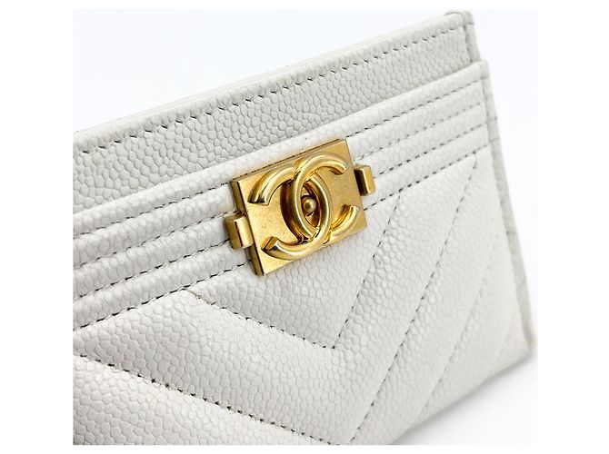 Tarjetero Chanel Boy Chevron Caviar Blanco - vista 6