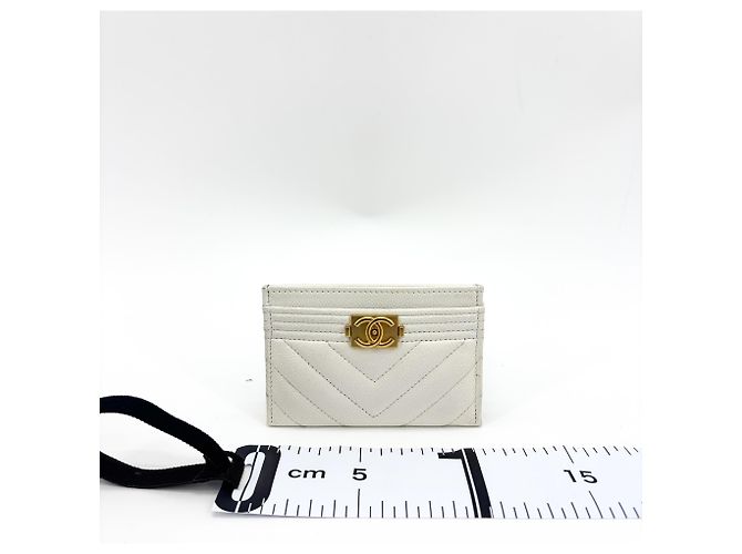 Tarjetero Chanel Boy Chevron Caviar Blanco - vista 7