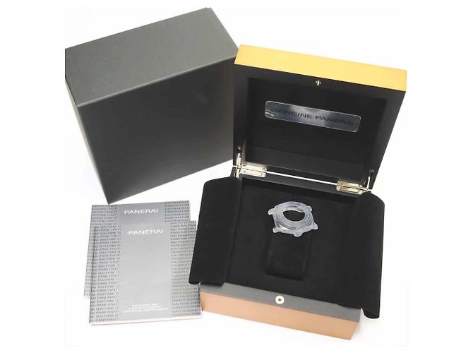 Orologio automatico da uomo Panerai Radiomir 1940 3 Days PAM00619 - vista 3