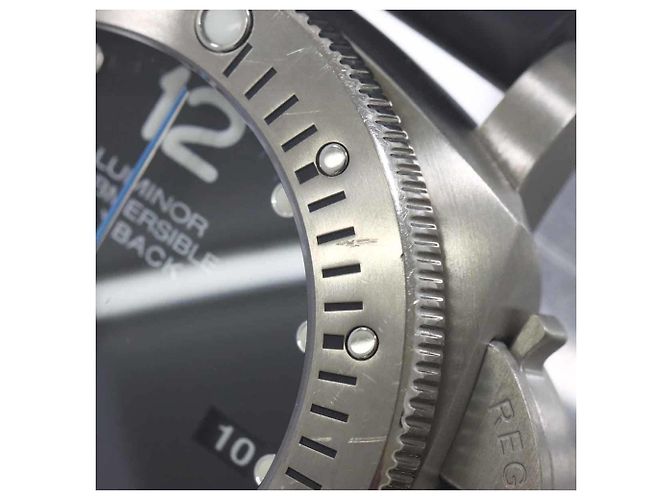 Orologio da uomo Panerai Luminor 1950 Submersible 3 Days Titanio - vista 9