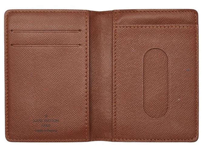 Louis Vuitton Porte Cartes Vertical Pass Case Castaño - vista 6