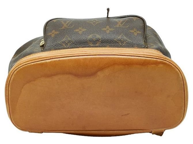 Mochila Louis Vuitton Montsouris MM Castaño - vista 3