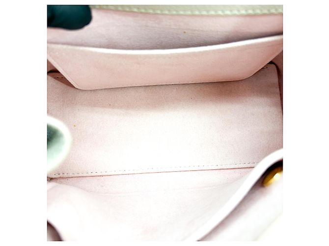 Louis Vuitton Lockme Ever Leather BB Bege - vista 5
