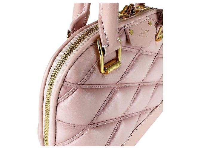 Bolso Louis Vuitton de lambskin rosa - vista 7