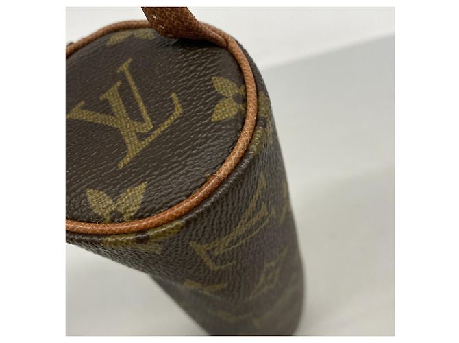 Louis Vuitton Monogram Trousse Ronde Pen Case Brown - view 6