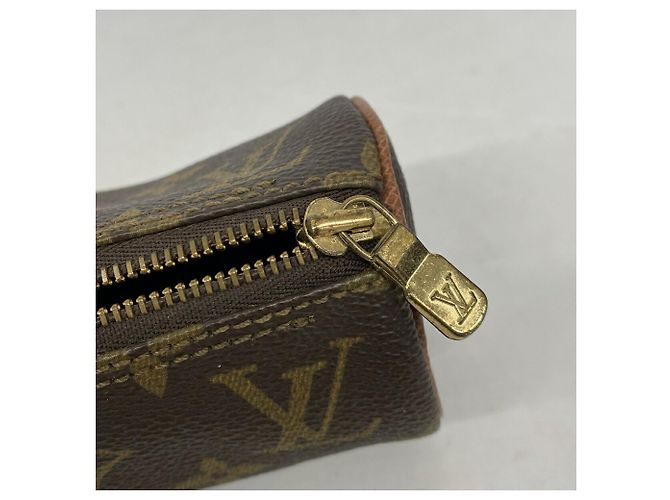 Louis Vuitton Monogram Trousse Ronde Pen Case Brown - view 7