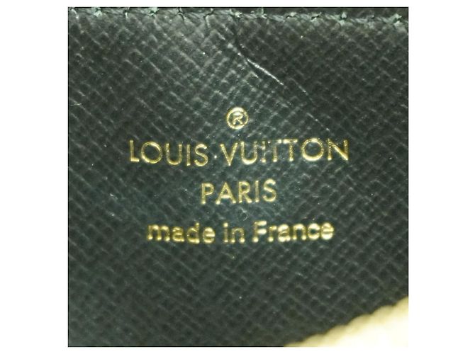 Bolso Louis Vuitton Monogram Giant Reverse Pochette Trio Castaño - vista 4