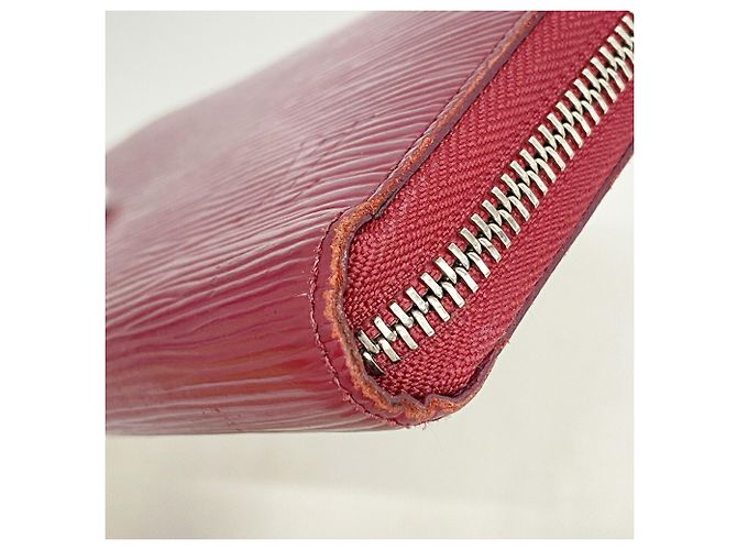 Cartera Louis Vuitton Epi Zippy en Fuchsia Fucsia - vista 5