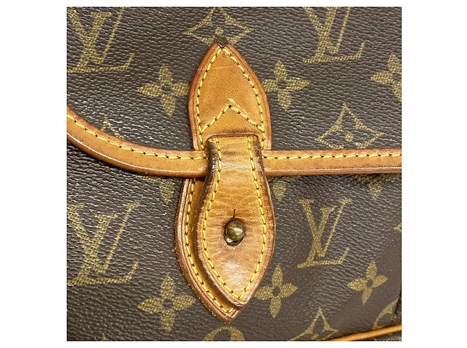 Louis Vuitton Monogram Gibeciere MM Schultertasche Braun - Ansicht 10