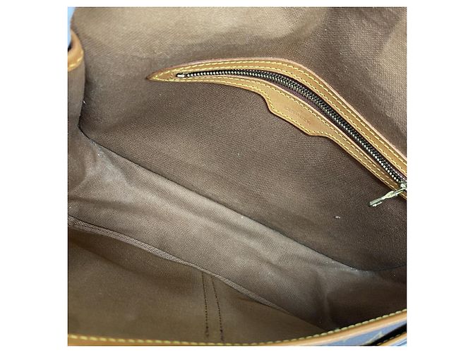 Louis Vuitton Monogram Gibeciere MM Schultertasche Braun - Ansicht 4