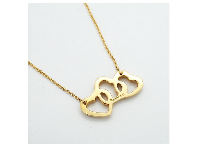 Autre Marque Collana Triple Heart di Tiffany & Co. in oro giallo 18K - vista 2