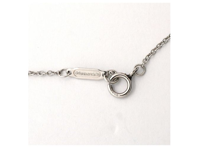 Autre Marque Tiffany & Co. Solitär-Halskette aus Platin mit Diamant - Ansicht 4