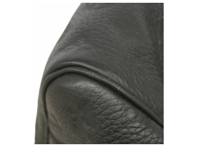 Sac à main Louis Vuitton Keepall Bandoulière 35 Monogram Taurillon Noir - vue 6