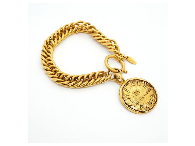 Bracciale con ciondolo a cerchio placcato oro Chanel Cambon D'oro - vista 2