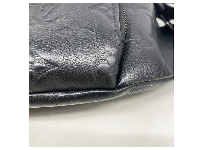 Borsello da cintura Louis Vuitton Monogram Shadow Rush Nero - vista 6