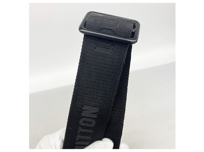 Borsello da cintura Louis Vuitton Monogram Shadow Rush Nero - vista 8
