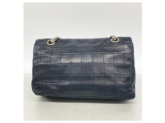 Borsa a tracolla Chanel 2.55 Chocolate Bar Nero - vista 12