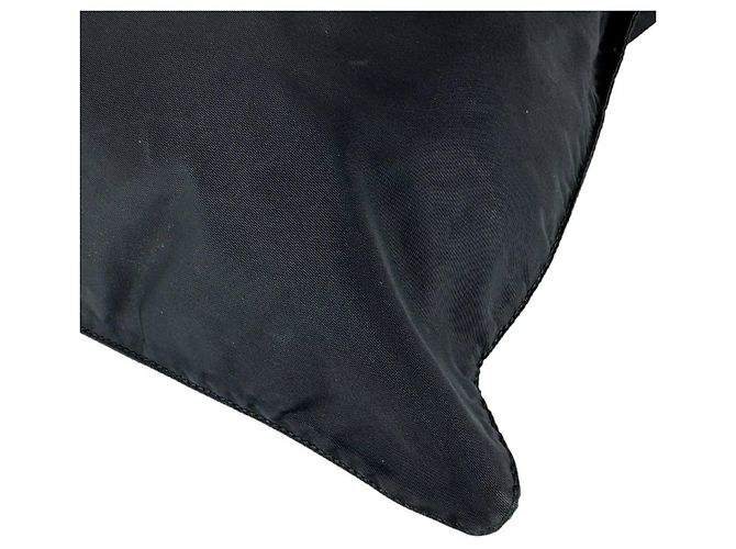 Bolso de hombro Prada de nailon Negro - vista 8