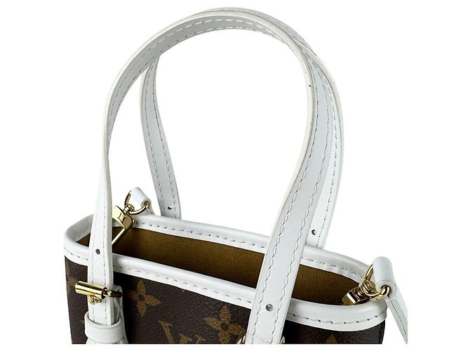 Louis Vuitton Monogram Nano Bucket Schultertasche Braun Weiß Monogramm - Ansicht 10