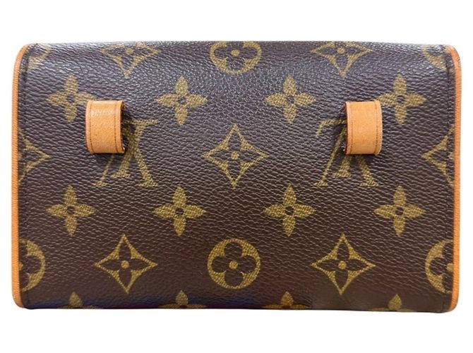 Louis Vuitton Monogram Pochette Florentine Fanny Pack Castaño Monograma - vista 2