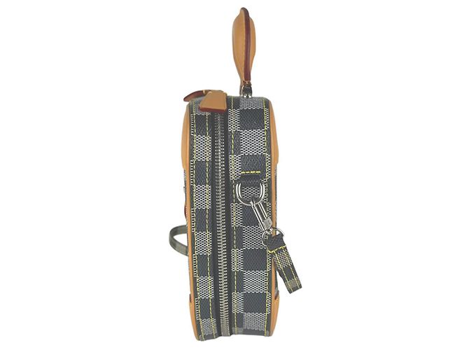 Borsa a tracolla Louis Vuitton Damier Valisette Vertical Marrone Nero - vista 2