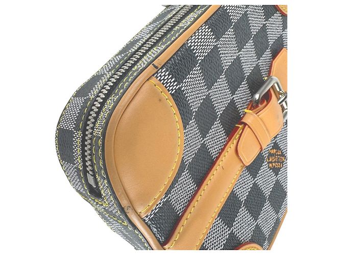 Borsa a tracolla Louis Vuitton Damier Valisette Vertical Marrone Nero - vista 8