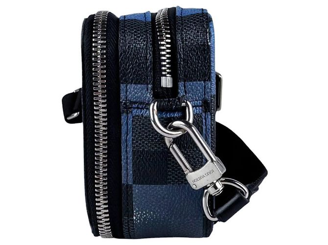 Sac à épaule Louis Vuitton Damier Graphite Giant Alpha Noir Bleu Damier ebène - vue 2
